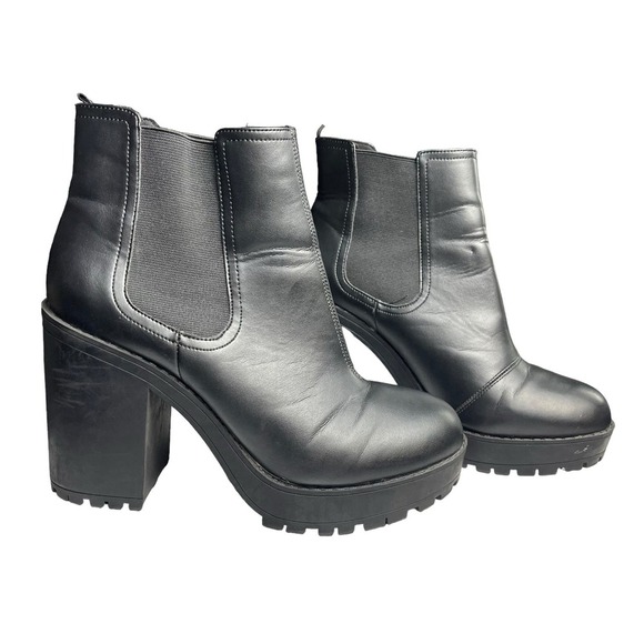 H & M Divided Chelsea Black  Round Toe Ankle Boots Size 40 - Picture 1 of 11